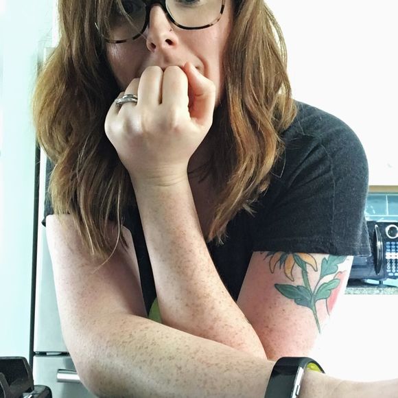 Meet your Posher, Megan - Picture 2 of 2